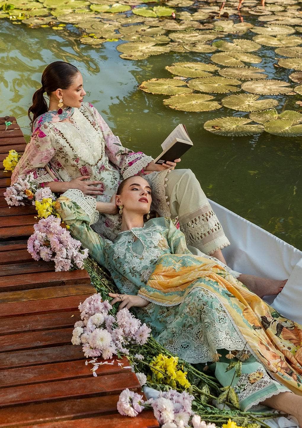 img_elaf_chikankari_awwal_boutique