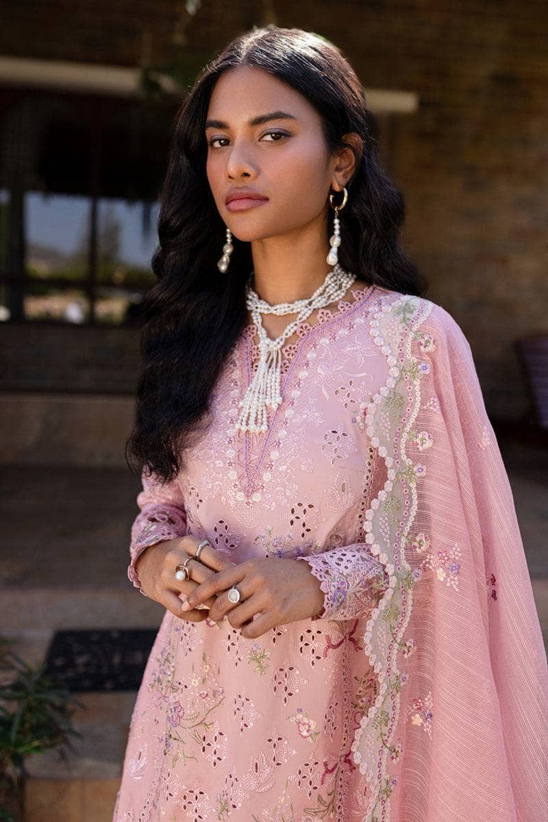 img_qalamkar_q_line_linen_awwal_boutique