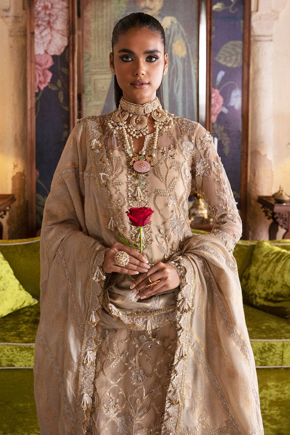 img_afrozeh_hayat_wedding_couture_awwal_boutique