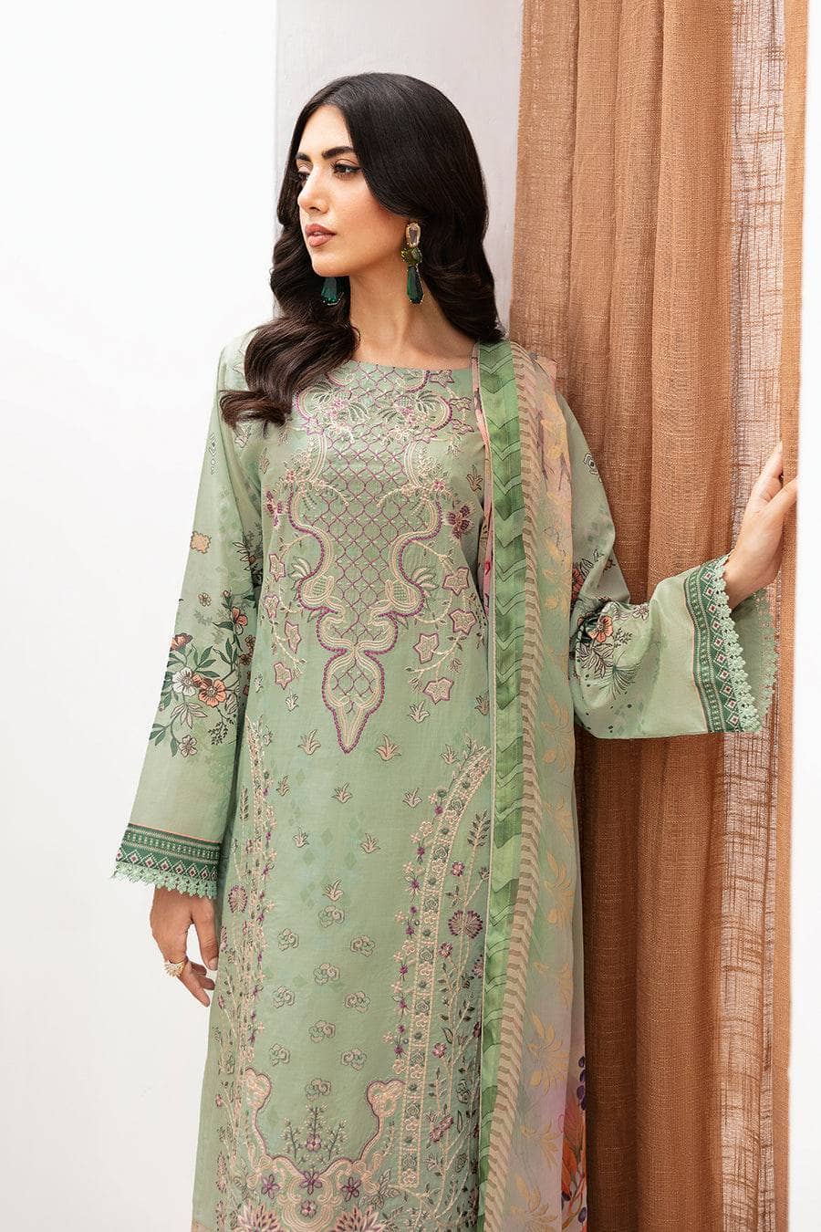 img_ramsha_lawn_vol_11_awwal_boutique