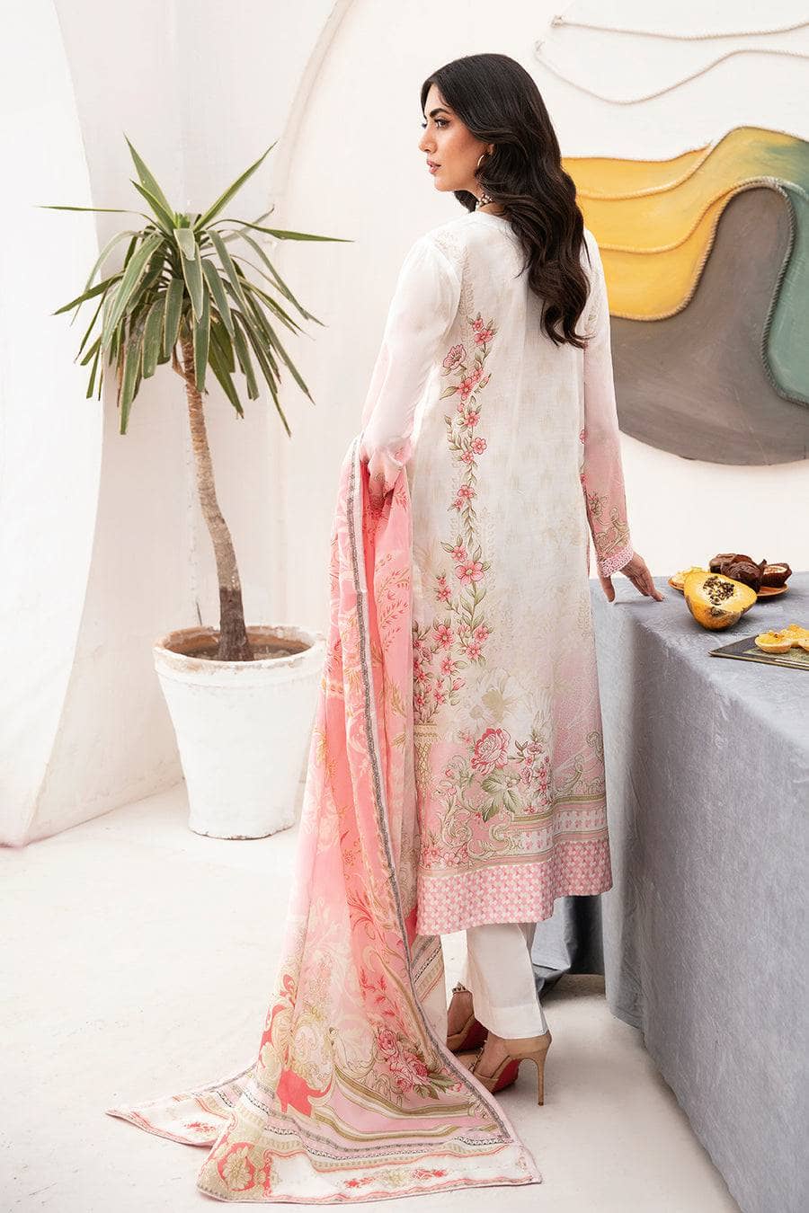 img_ramsha_lawn_vol_11_awwal_boutique