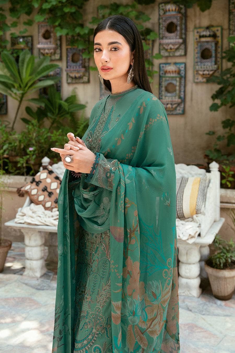 img_ramsha_mashaal_silk_dupatta_lawn_awwal_boutique
