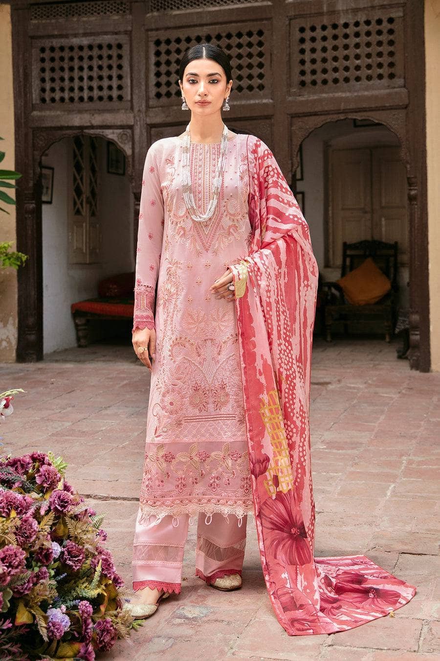 img_ramsha_mashaal_silk_dupatta_lawn_awwal_boutique