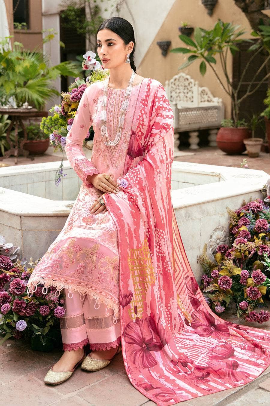 img_ramsha_mashaal_silk_dupatta_lawn_awwal_boutique