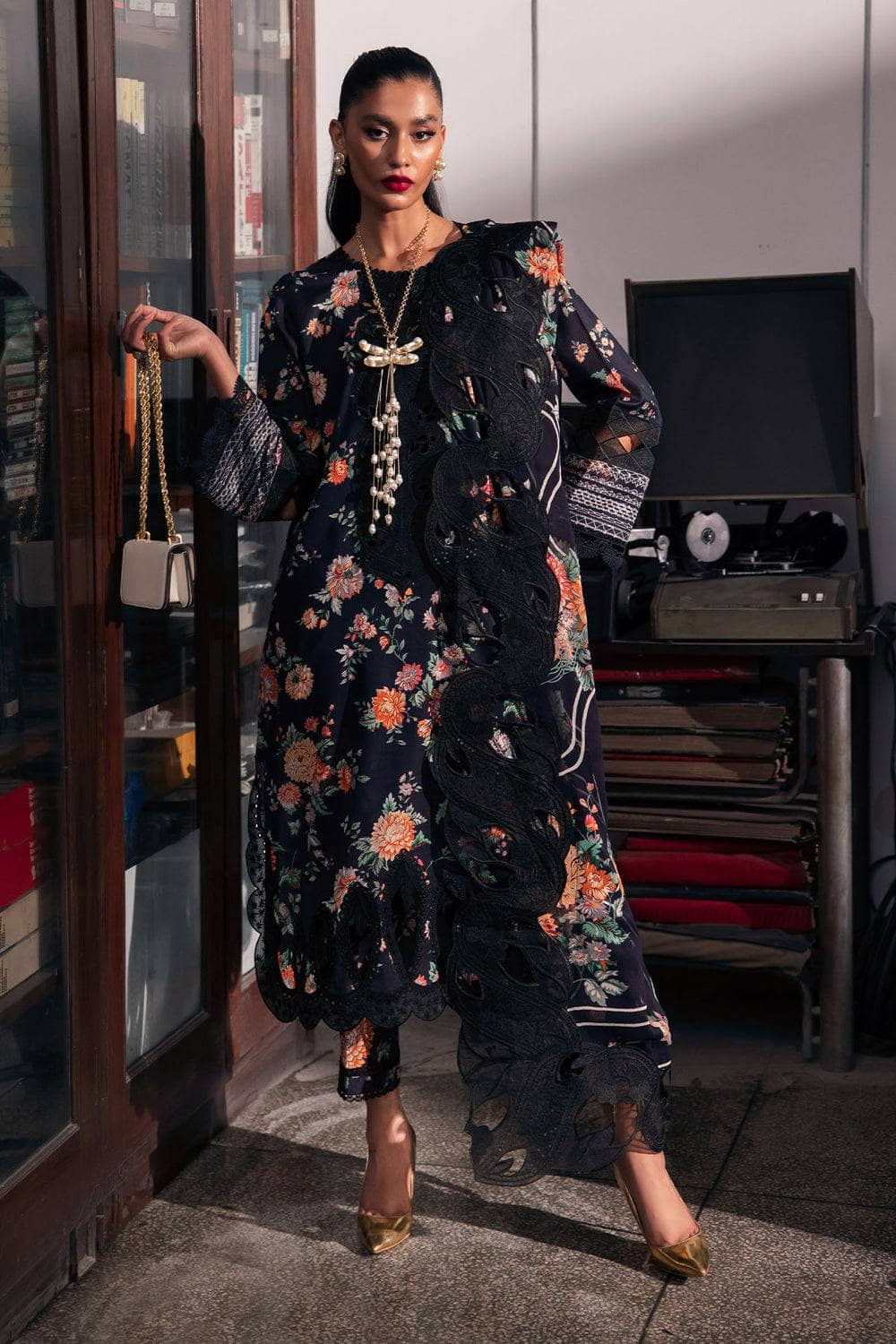 img_nureh_glam_girl_awwal_boutique