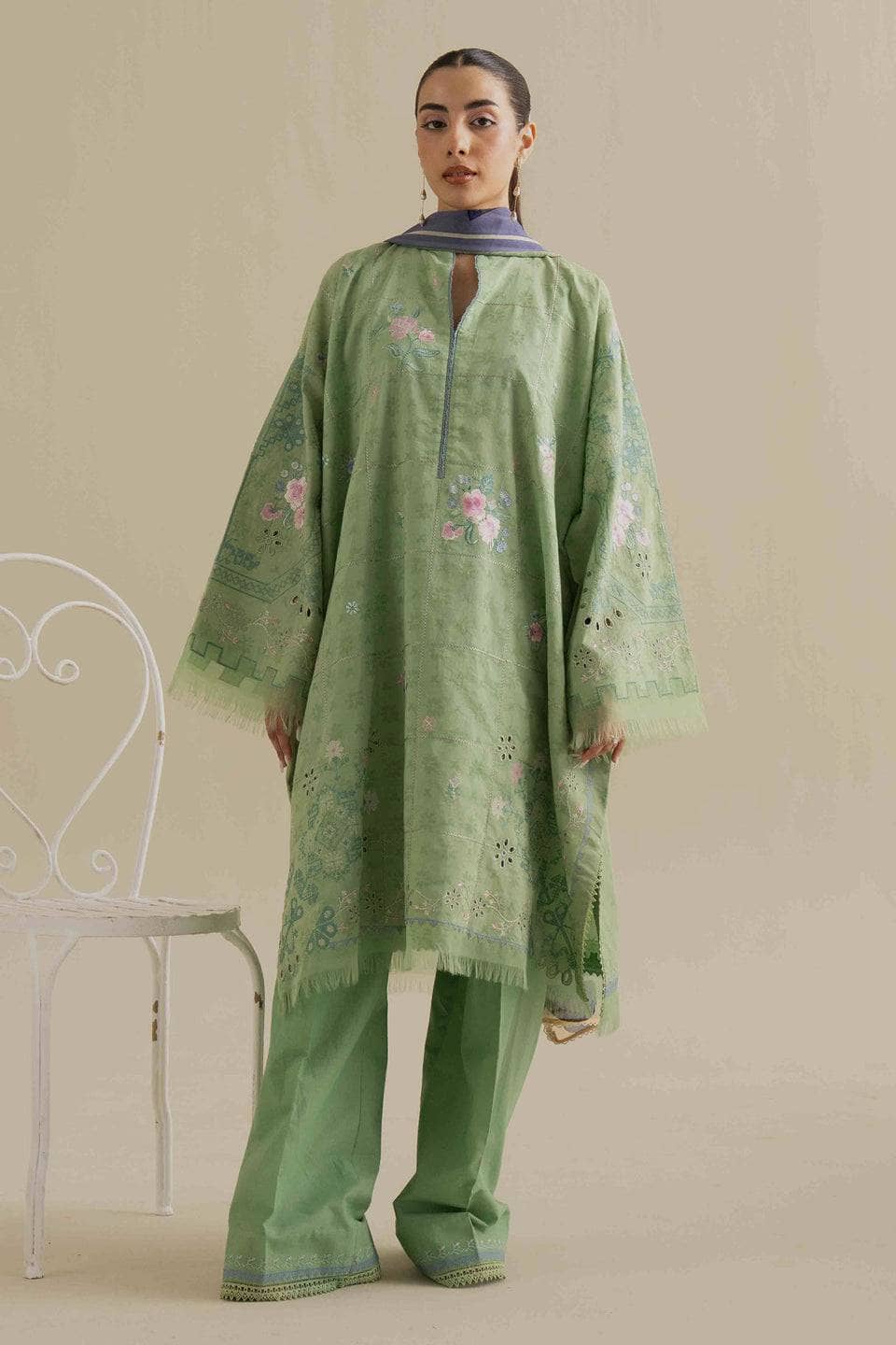 img_coco_by_zara_shahjahan_awwal_boutique