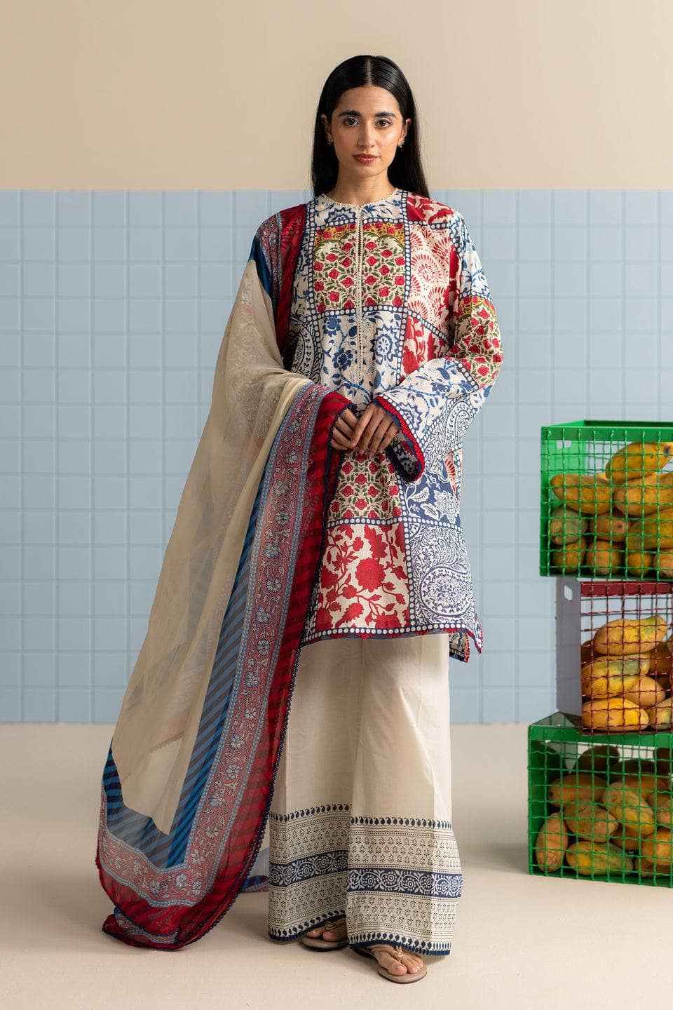 img_zara_shahjahan_coco_prints_awwal_boutique