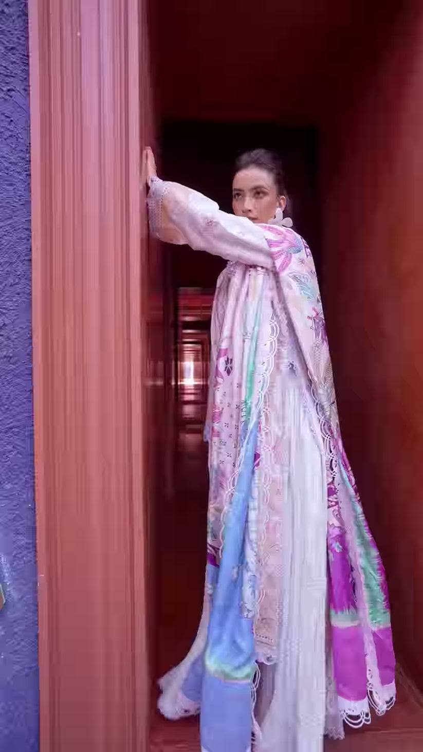 Restocked/Farah Talib Aziz Suay/Miwa Ivory