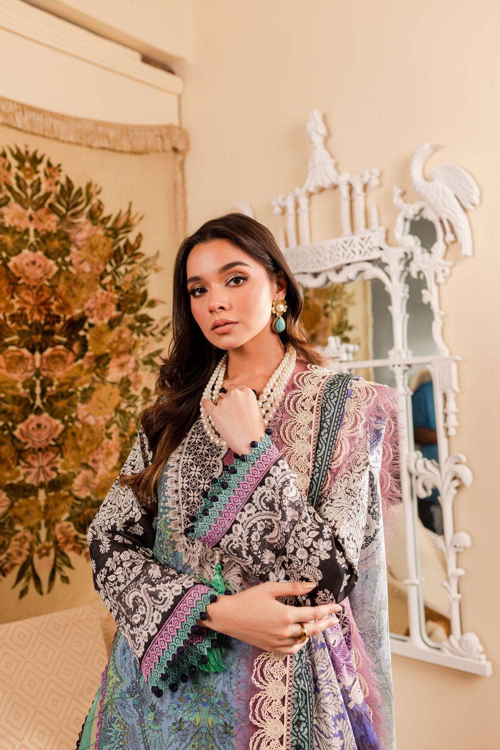 img_firdous_cambric_prints_awwal_boutique