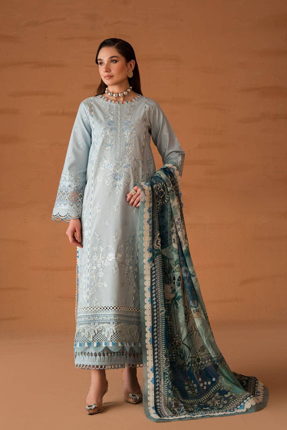 img_jade_premium_lawn_24_awwal_boutique