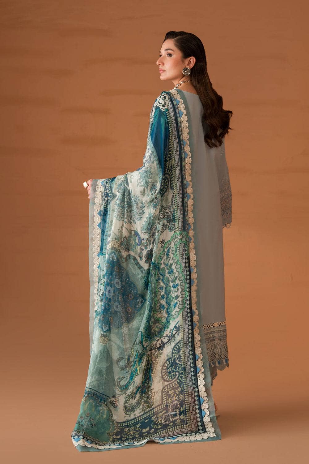 img_jade_premium_lawn_24_awwal_boutique