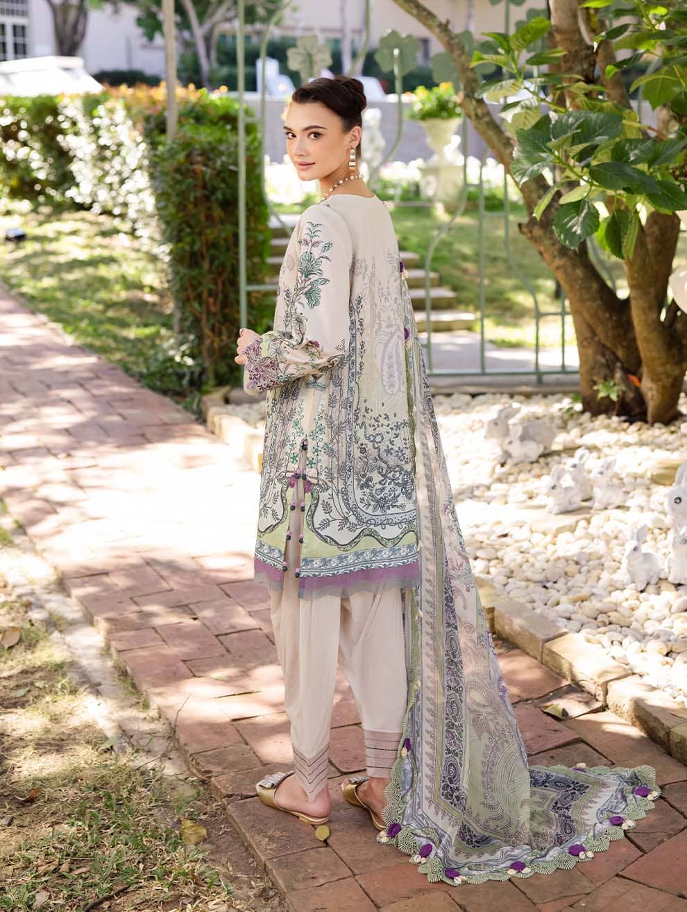 img_jade_bliss_lawn_awwal_boutique