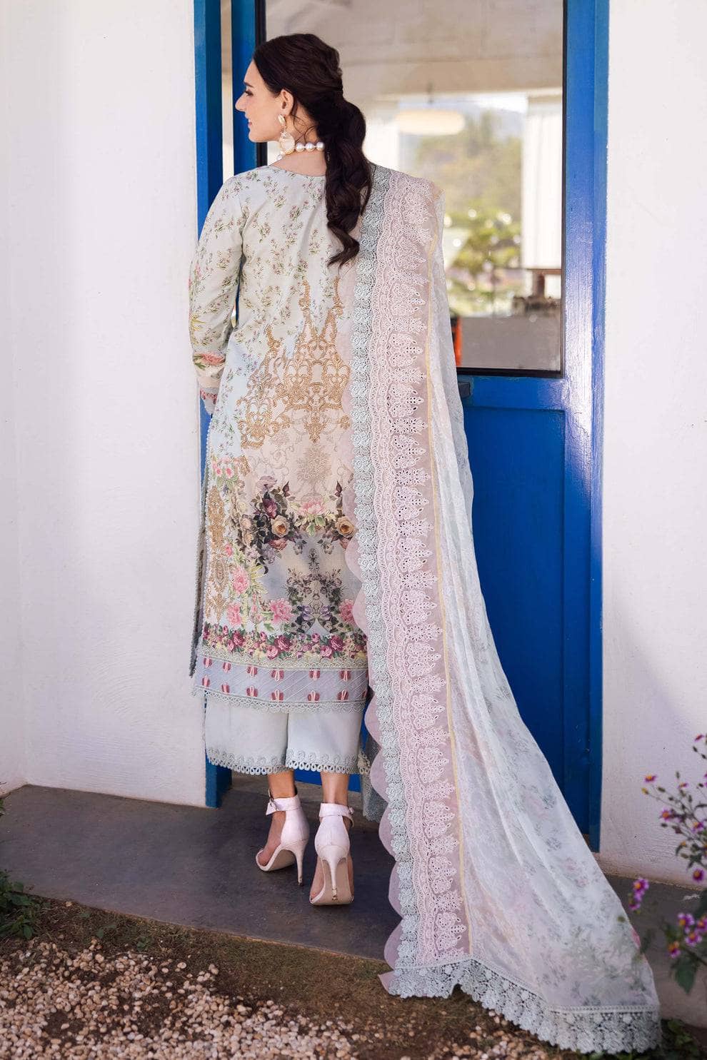 img_jade_needle_wonder_awwal_boutique