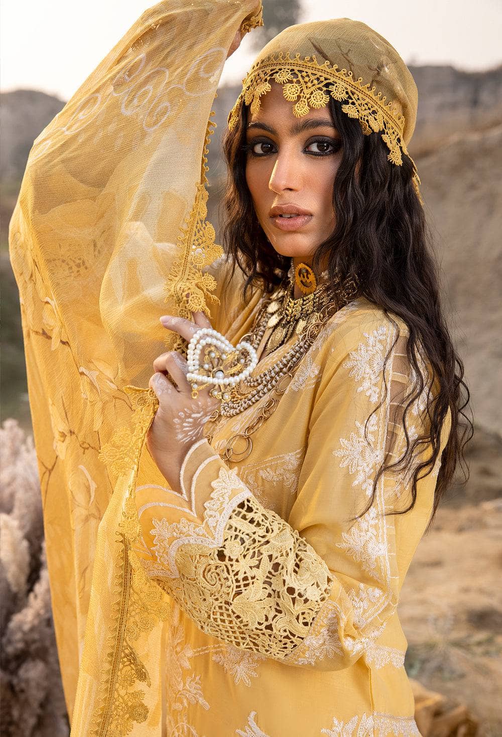 img_adans_libas_lawn_by_hafzah_zia_awwal_boutique