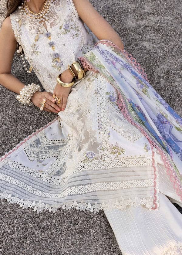 img_saira_shakira_lawn_awwal_boutique