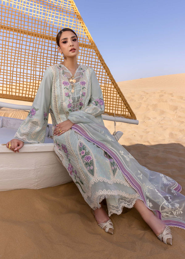 img_crimson_lawn_awwal_boutique