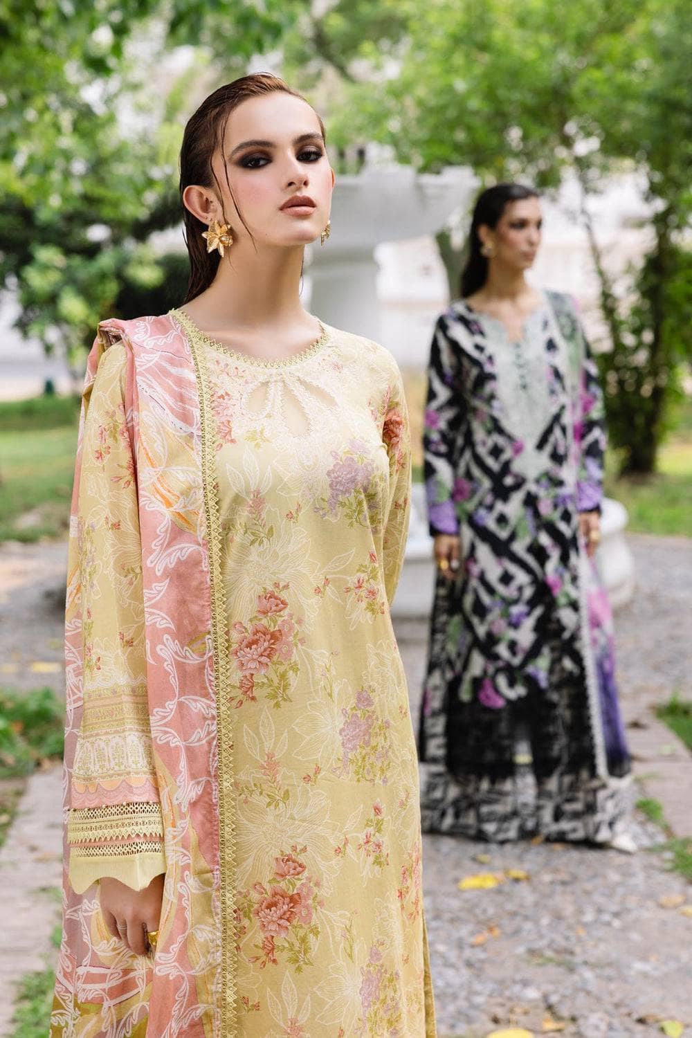 img_nureh_daily_delight_awwal_boutique