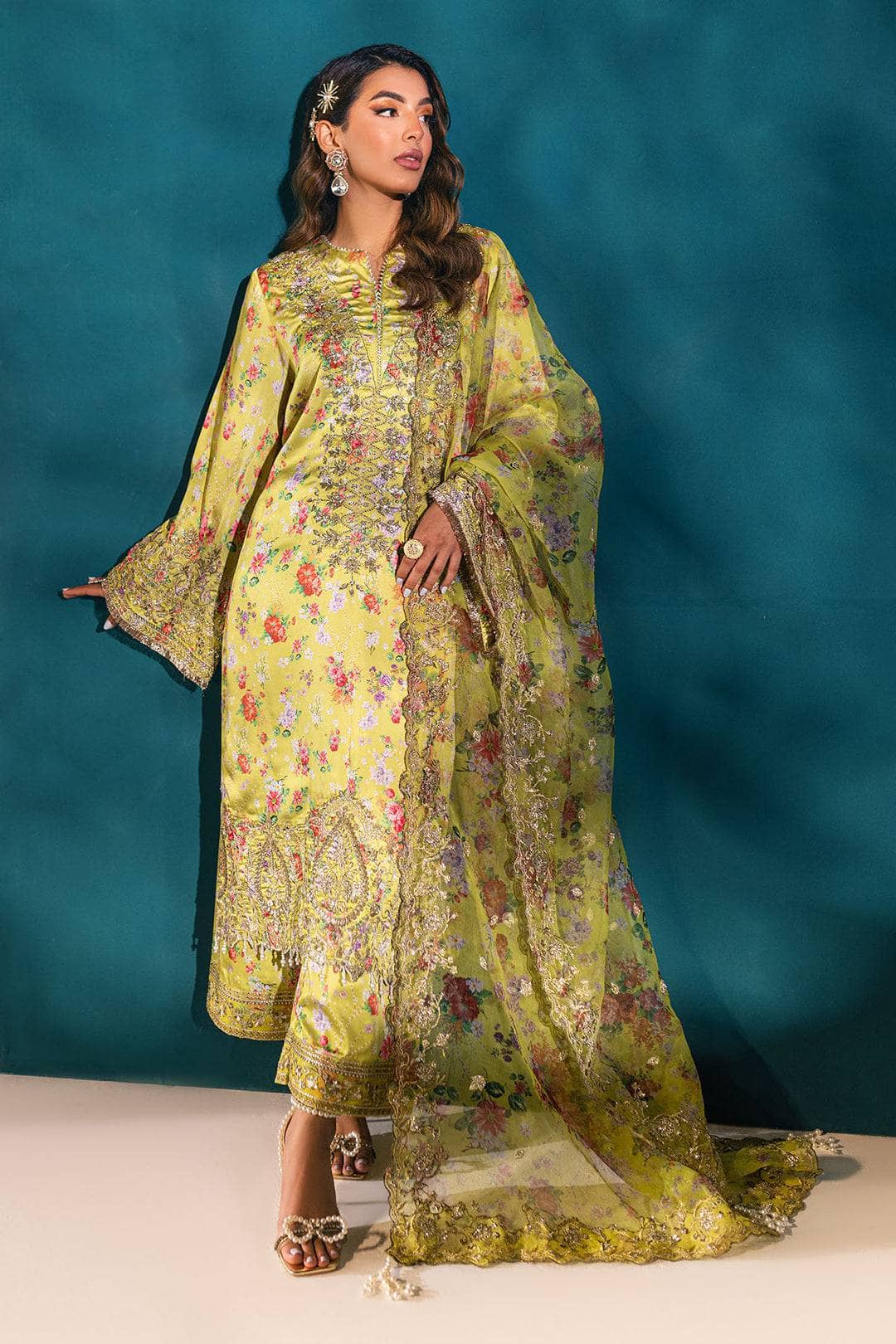 img_nureh_silk_awwal_boutique