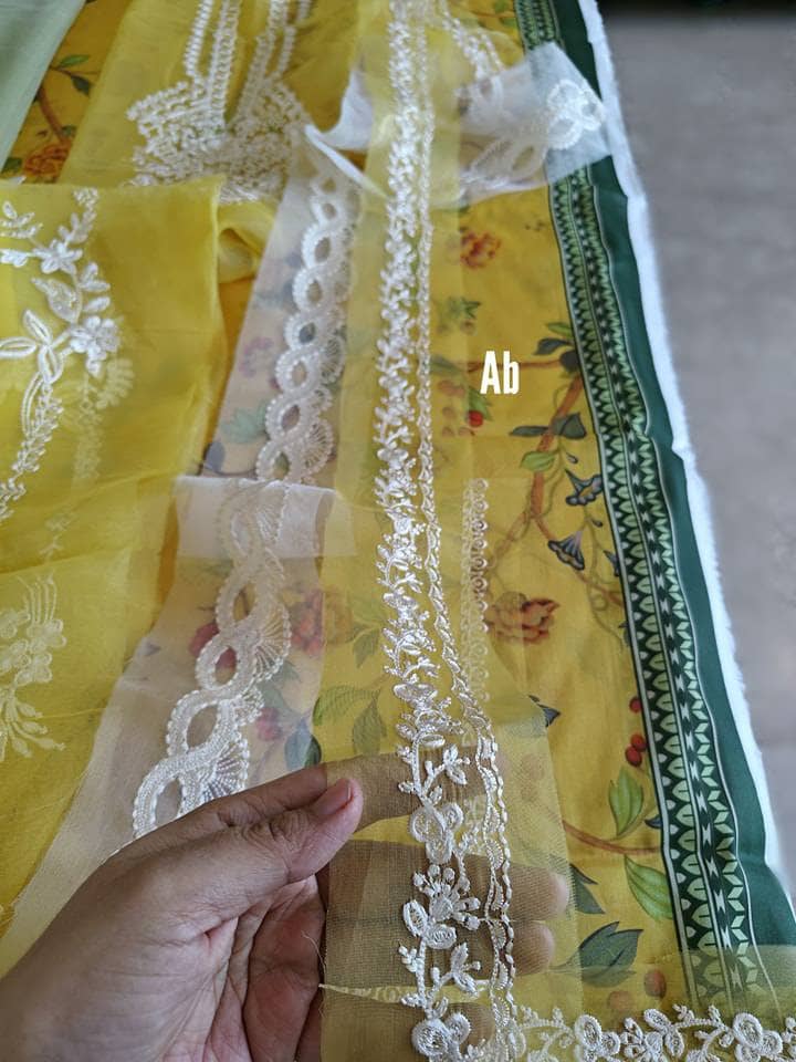 img_sable_v_lawn_23_awwal_boutique