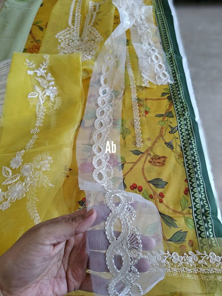 img_sable_v_lawn_23_awwal_boutique