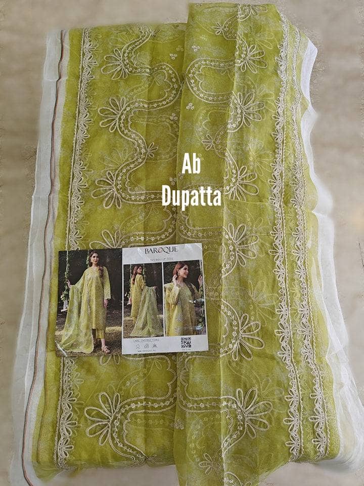 img_baroque_exclusives_lawn_awwal_boutique