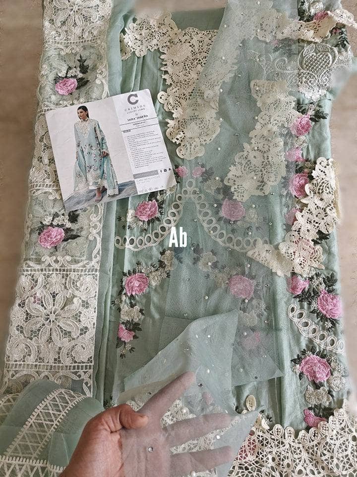 img_open_pic_crimson_law_23_awwal_boutique