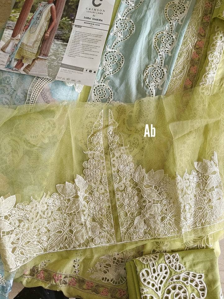 img_open_pic_crimson_lawn_23_awwal_boutique