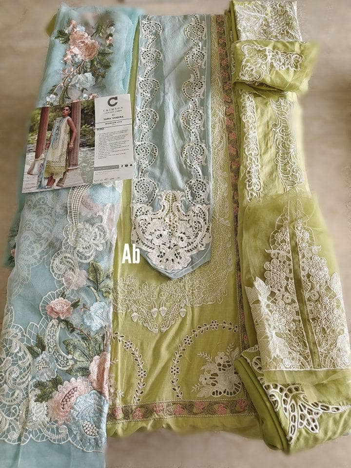 img_open_pic_crimson_lawn_23_awwal_boutique