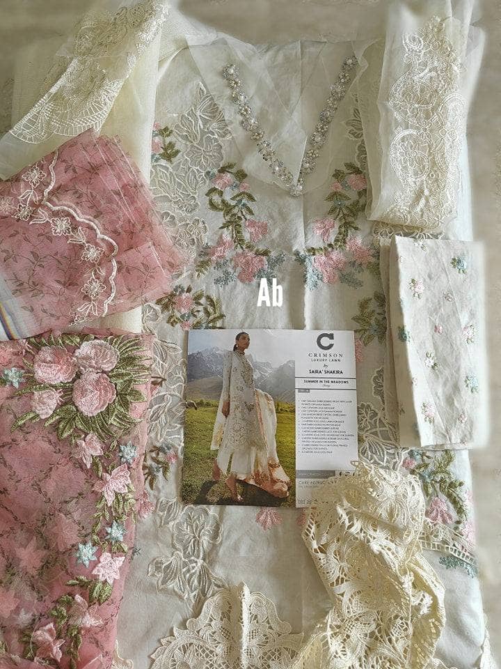 img_open_pic_crimson_lawn_23_awwal_boutique