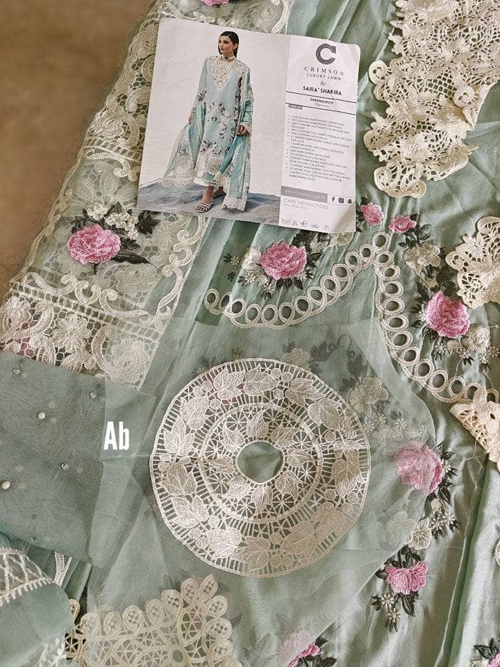 img_open_pic_crimson_law_23_awwal_boutique