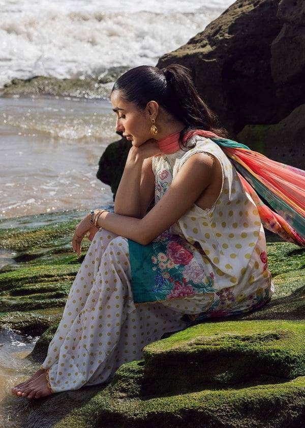 Restocked/Sadaf Fawad Khan Siraa Lawn/Retro Polka