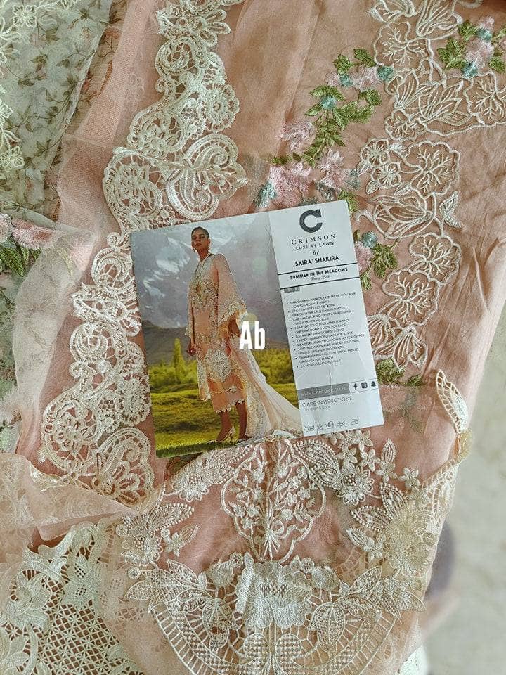 img_open_pic_crimson+lawn_23_awwal_boutique