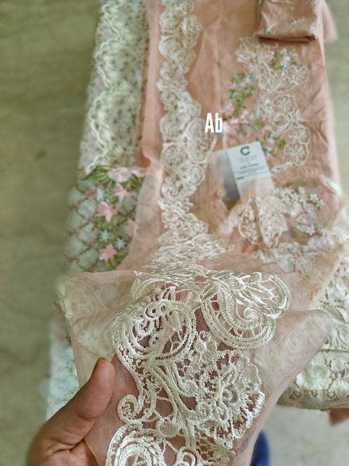 img_open_pic_crimson+lawn_23_awwal_boutique