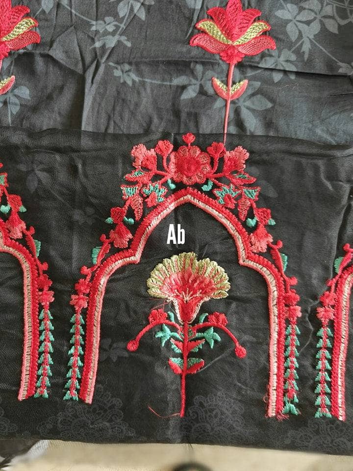 img_so_kamal_lawn_23_awwal_boutique