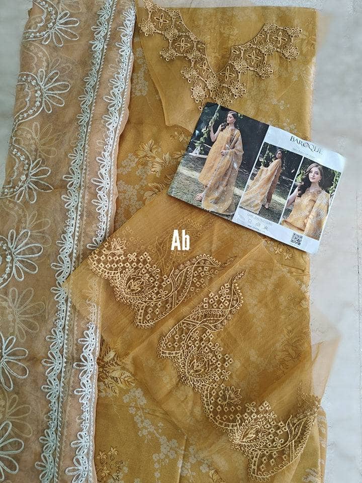 img_baroque_lawn_23_awwal_boutique