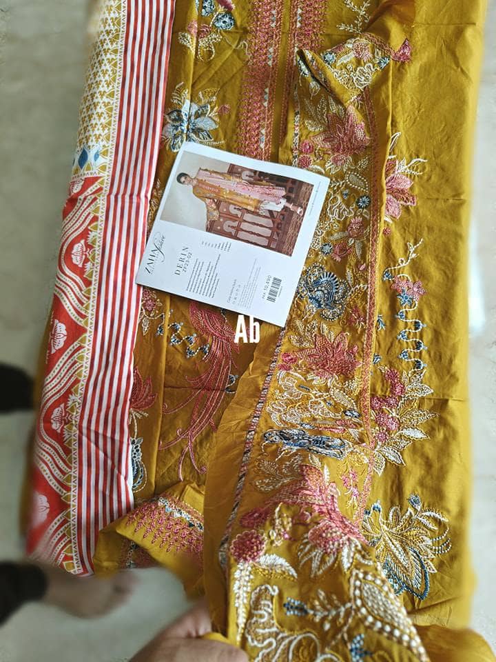 img_open_pic_zaha_lawn_23_awwal_boutique