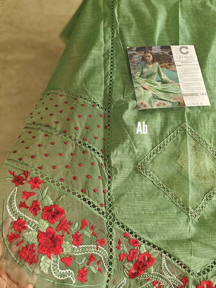img_crimson_lawn_23_awwal_boutique