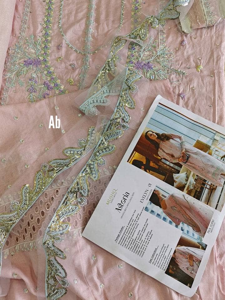 img_mushq_astoria_lawn_23_awwal_boutique