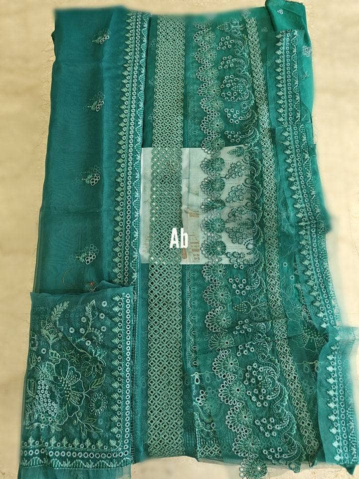 img_afrozeh_lawn_23_awwal_boutique