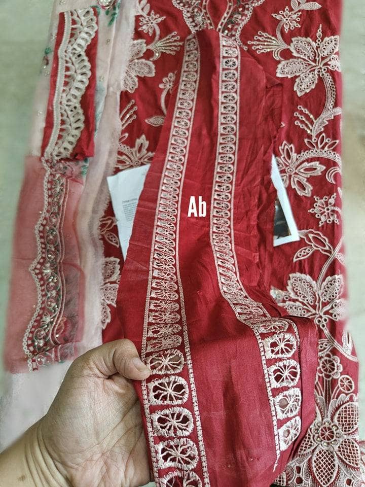 img_open_pic_mushq_astoria_awwal_boutique