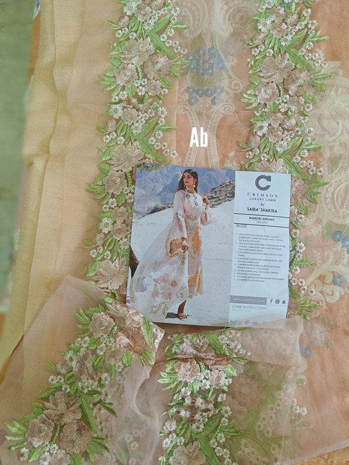 img_open_pic_crimson_lawn_23_awwal_boutique