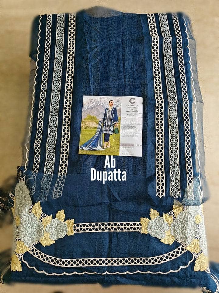 img_crimson_lawn_saira_shakira-awwal_boutique