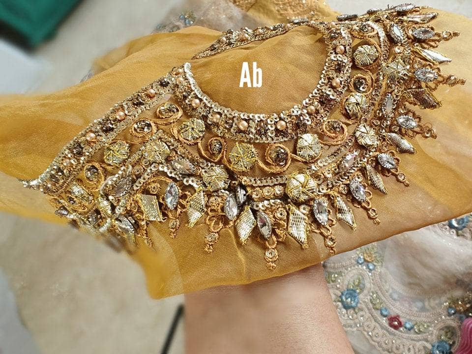 img_maria_b_mbroidered_chiffon_awwal_boutique