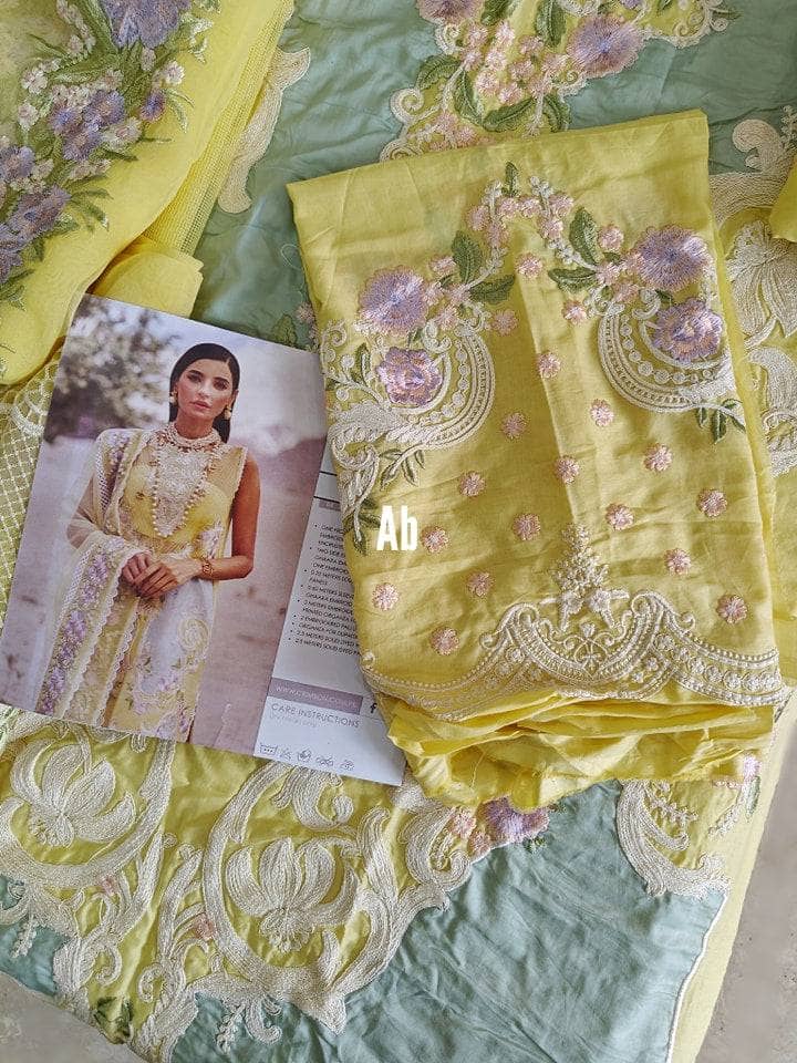 img_crimson_lawn_23_awwal_boutique