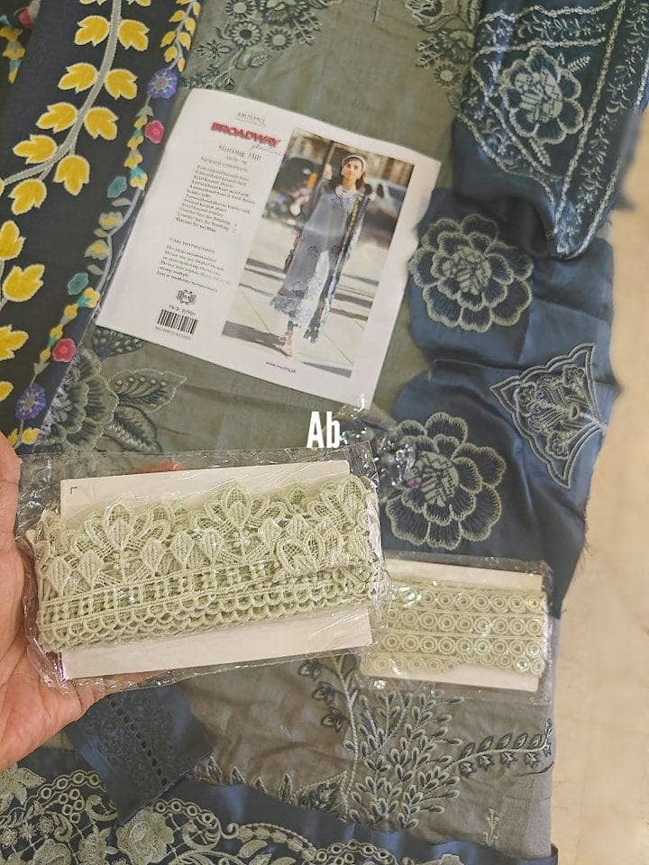 img_mushq_broadway_awwal_boutique