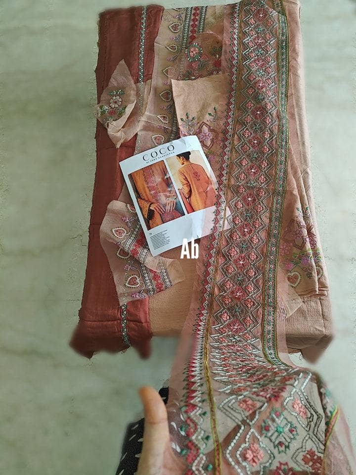 img_coco_by_zara_shahjahan_awwal_boutique