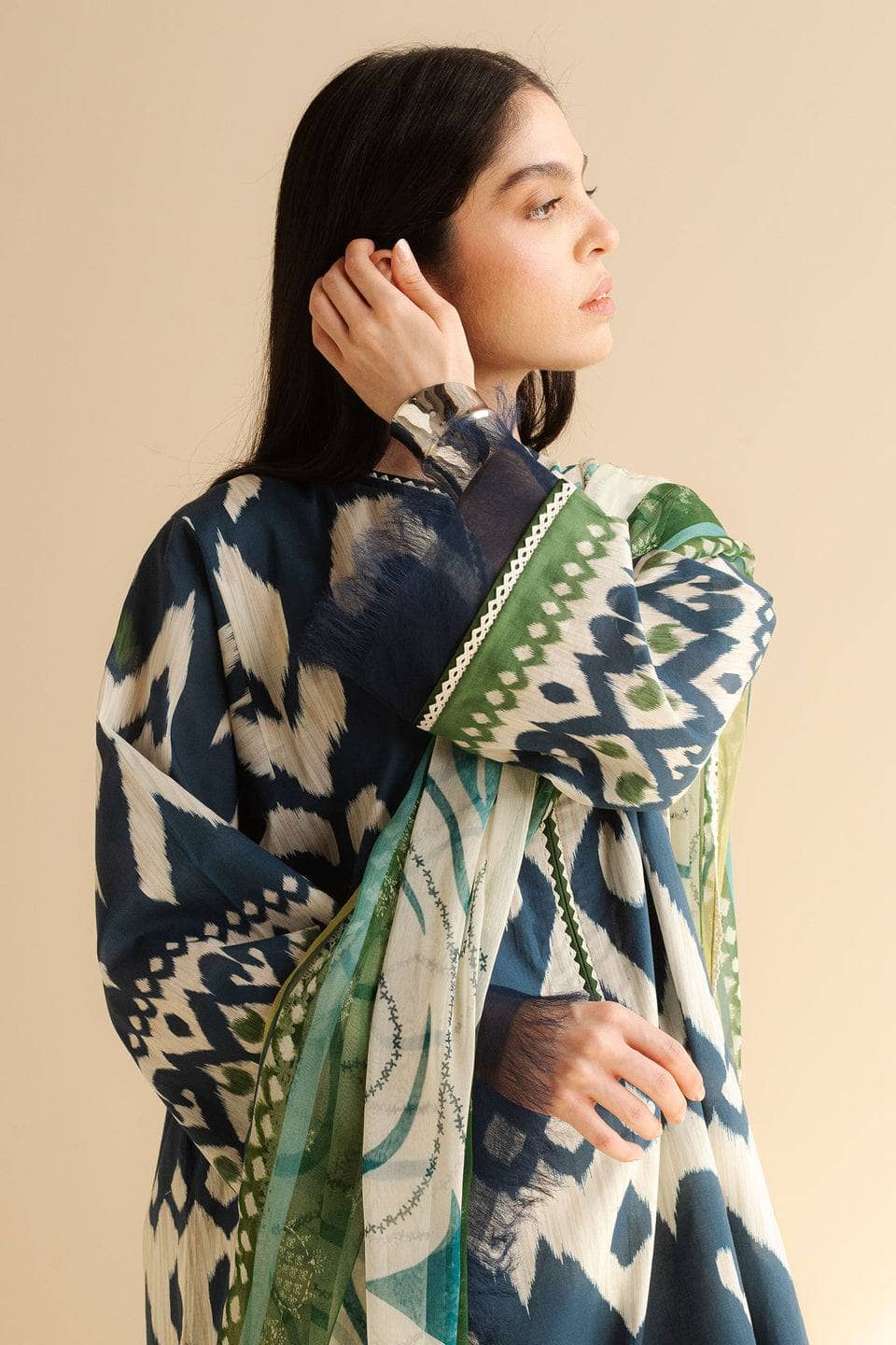 img_coco_prints_by_zara_shahjahan_awwal_boutique