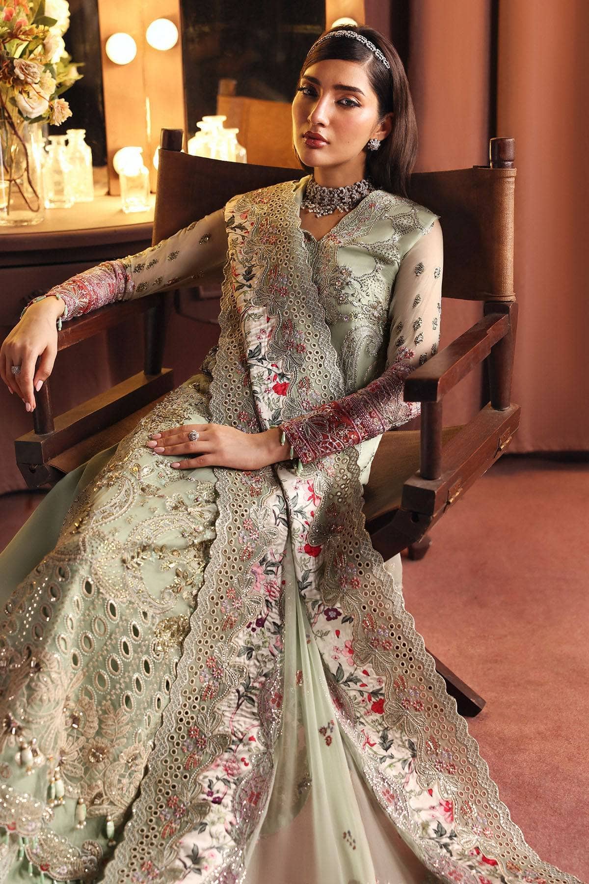 Nureh Jhoomroo Wedding Edition 25/NL-86 Insia