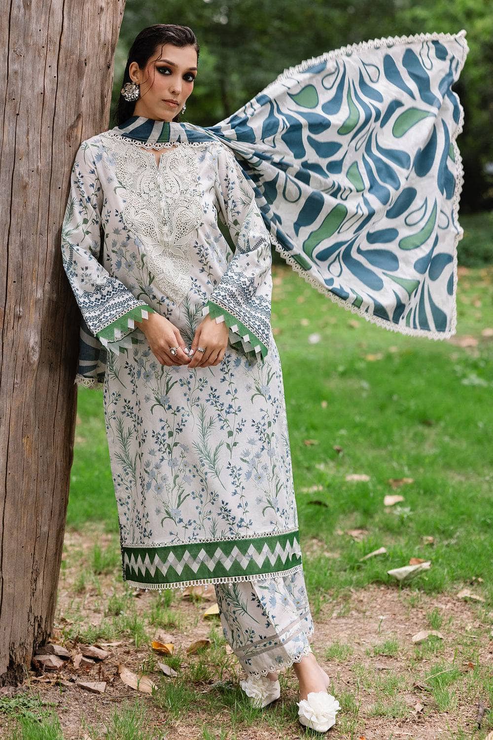 img_nureh_daily_delight_awwal_boutique