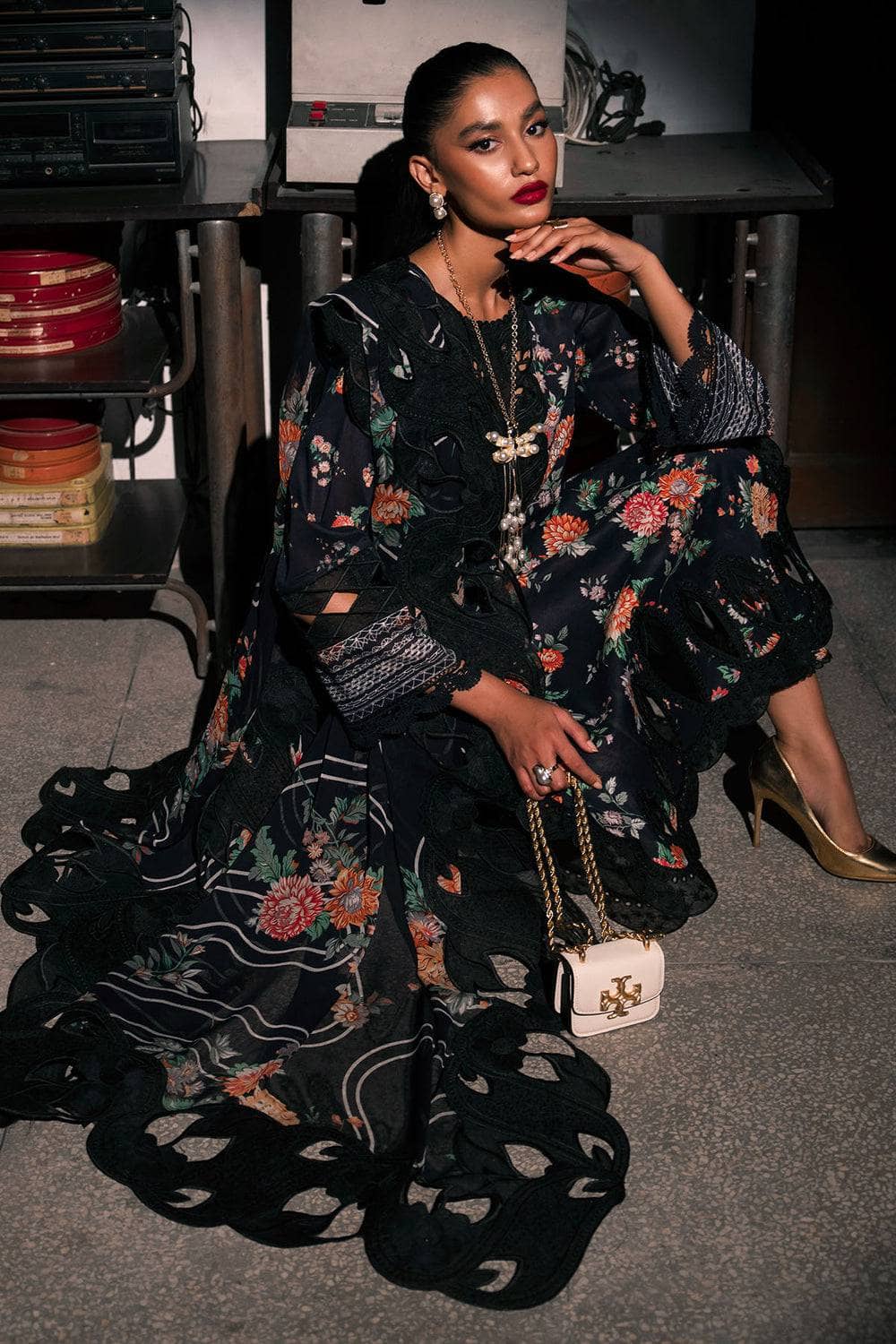 img_nureh_glam_girl_awwal_boutique